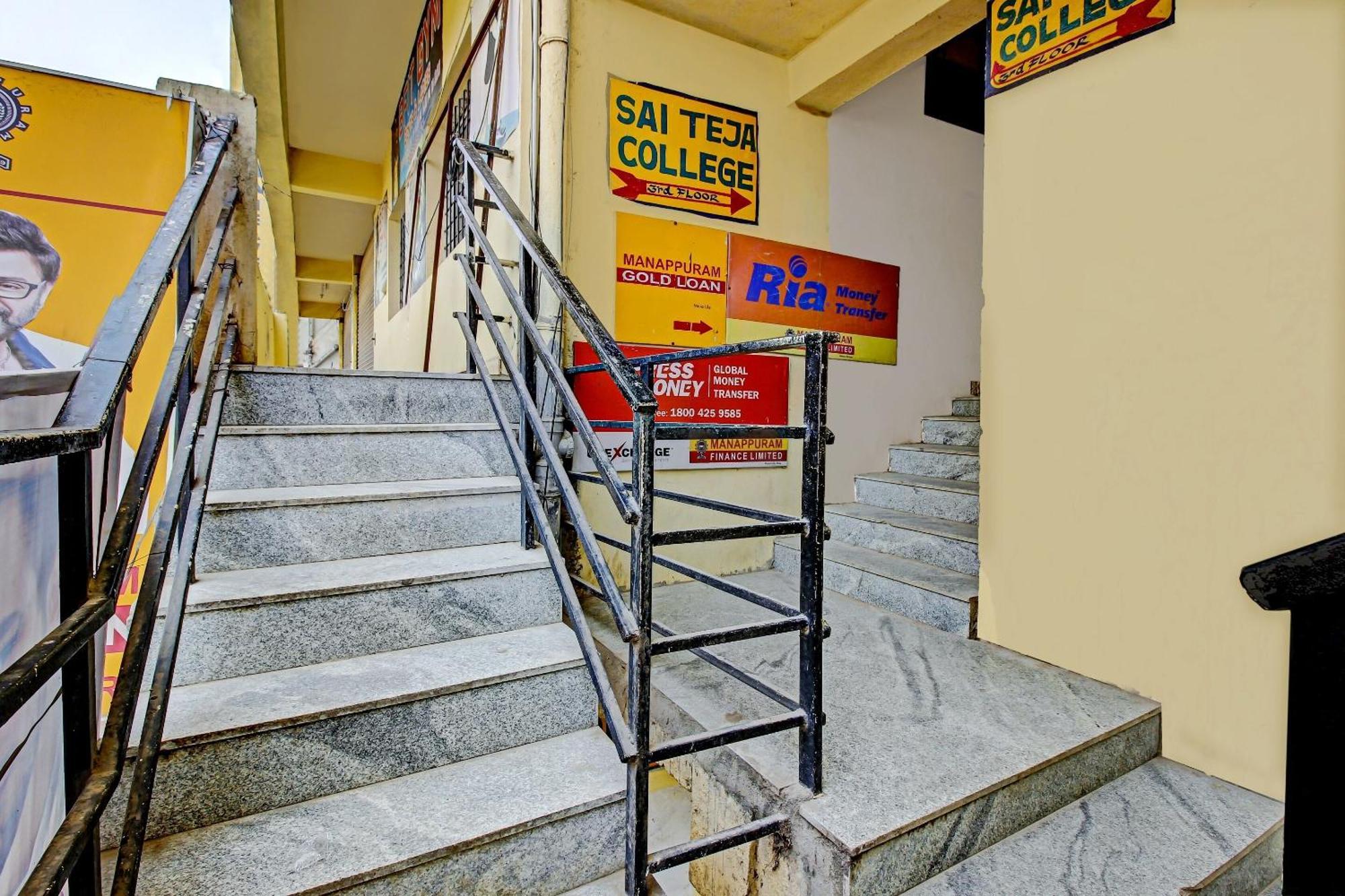 Hotel O Adhin Residency Hyderabad Eksteriør billede